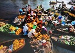 ĐI CHỢ NỔI Ở CẦN THƠ