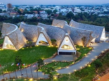 TOUR TRẢI NGHIỆM NÚI RỪNG TÂY NGUYÊN BUÔN MA THUỘT