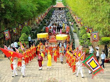 TOUR LỄ ĐỀN GIÓNG-ĐỀN TẢN VIÊN-ĐỀN HÙNG-ĐỀN CHỬ ĐỔNG TỬ