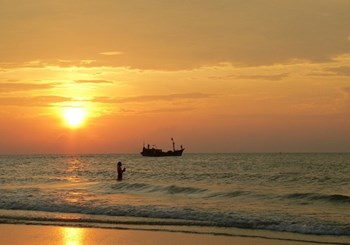 TOUR HẢI PHÒNG - SẦM SƠN BIỂN GỌI