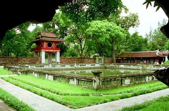 TOUR TRẢI NGHIỆM HOÀNG THÀNH -VĂN MIẾU– BẢO TÀNG DÂN TỘC HỌC (THCS)